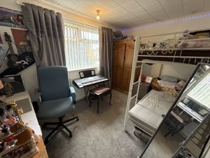 Photo 7- click for photo gallery